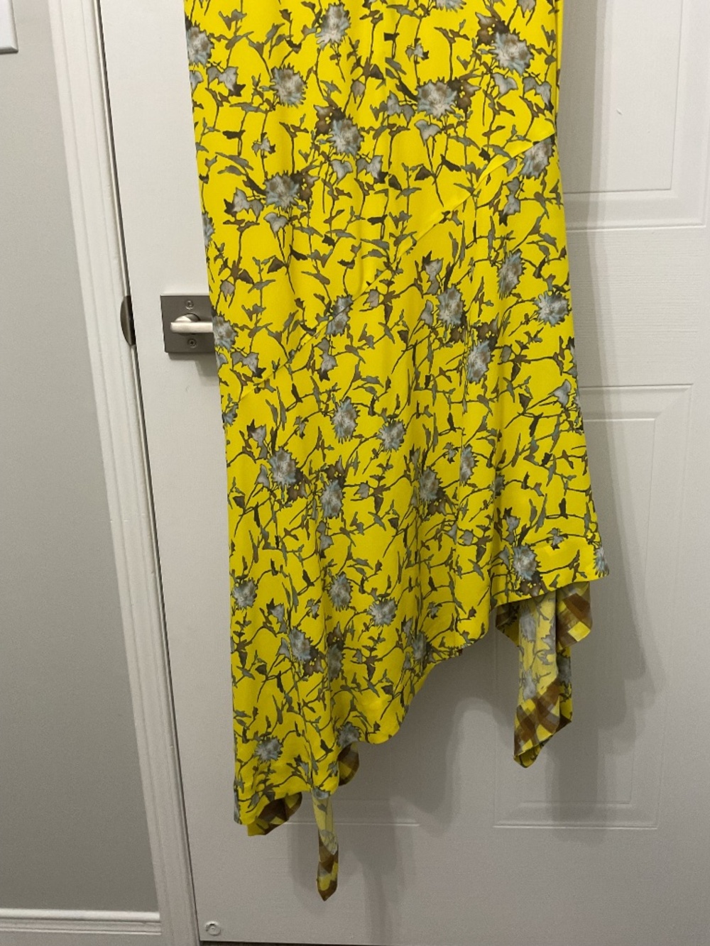 Hugo Boss Dress - Picture 4 of 14